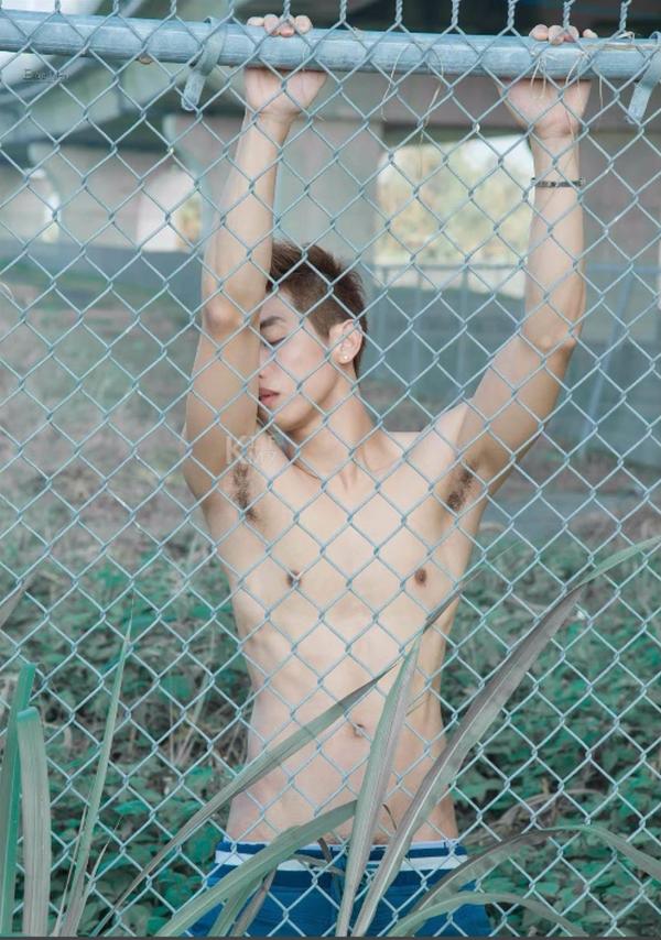 Whoseman-7-平面男模-蔡洋洋---藝術全見版